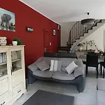 La 6 Des Hauts De Piscine Et Jacuzzi Venkovský dům *