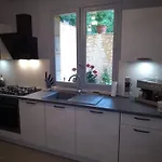 Venkovský dům La 6 Des Hauts De Piscine Et Jacuzzi *