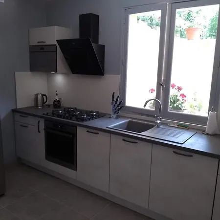 Εξοχικό σπίτι La 6 Des Hauts De Piscine Et Jacuzzi *